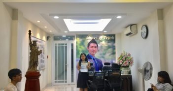 Vinh danh Mỹ Phương TOEIC đạt 890 điểm my phuong 3